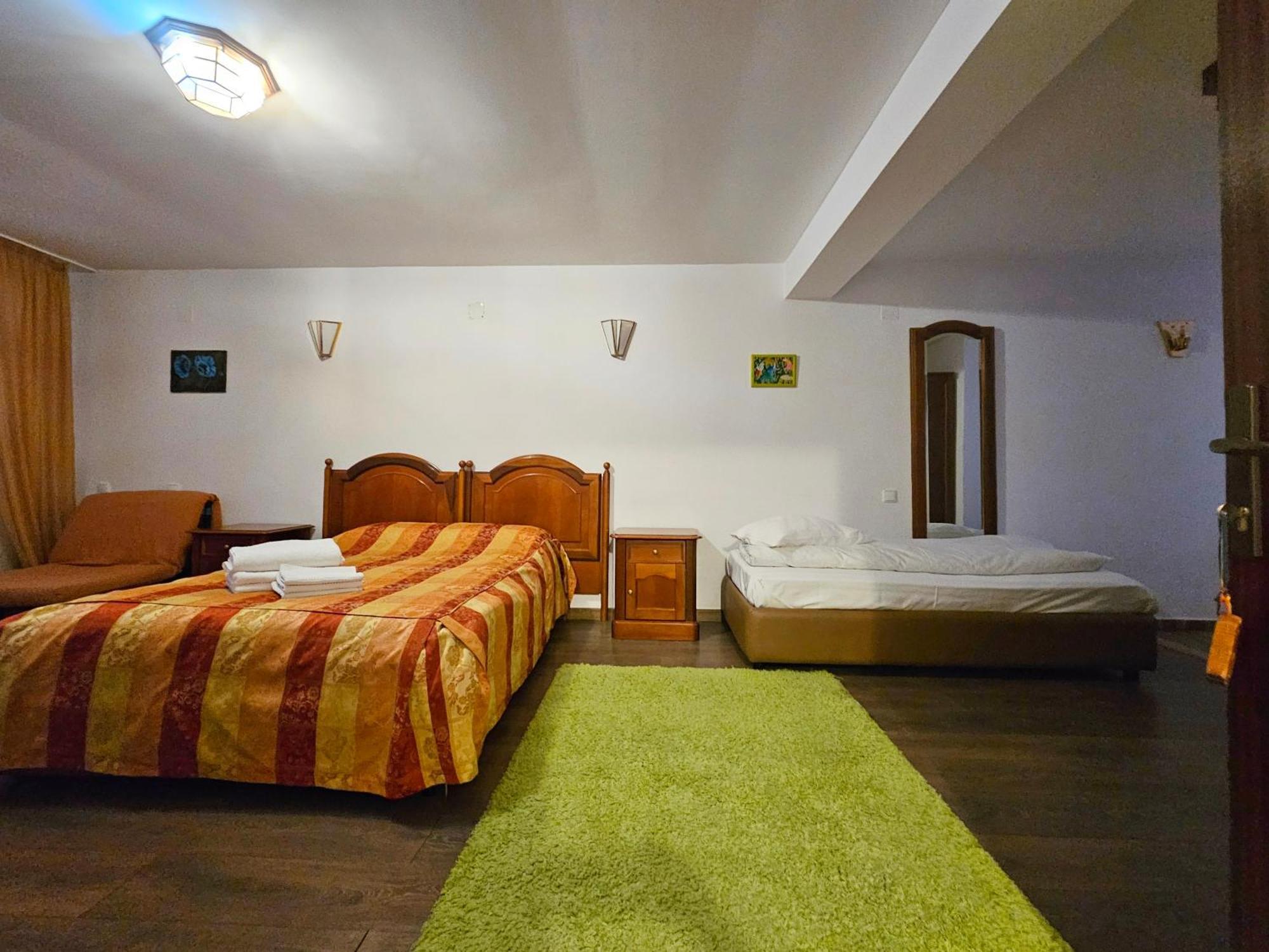 Cetina Hotel Rânca Eksteriør billede