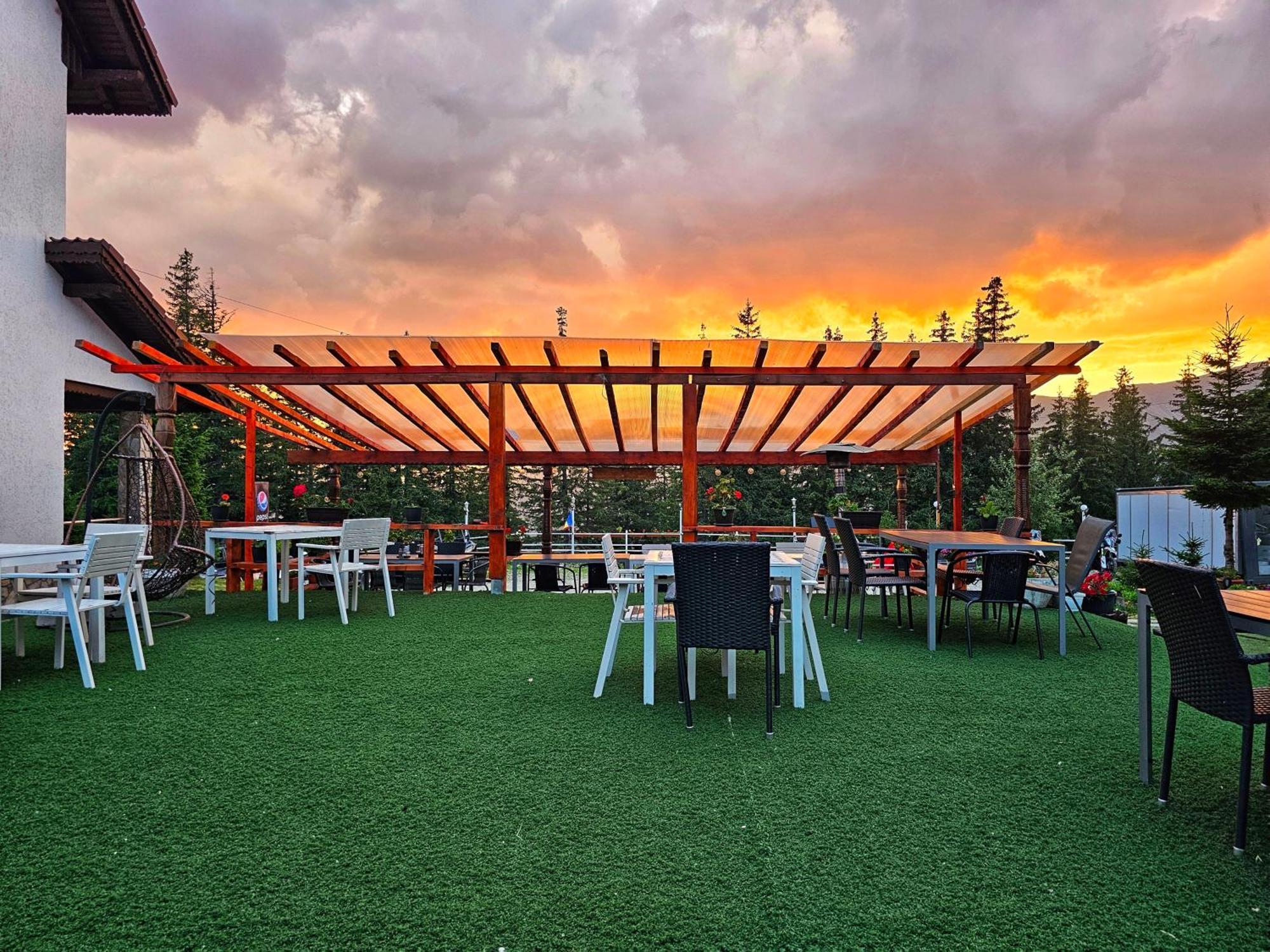 Cetina Hotel Rânca Eksteriør billede