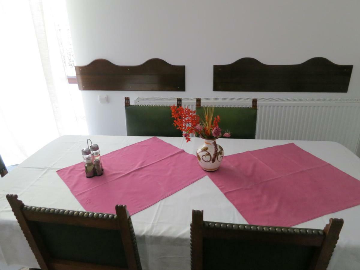Cetina Hotel Rânca Eksteriør billede